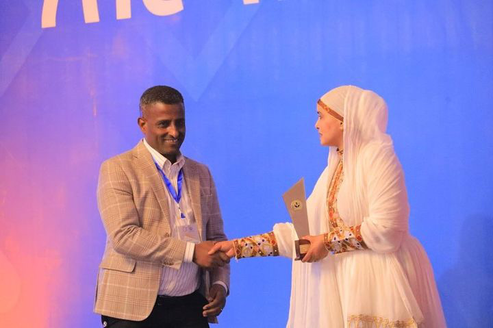 Minister of Revenues Recognition